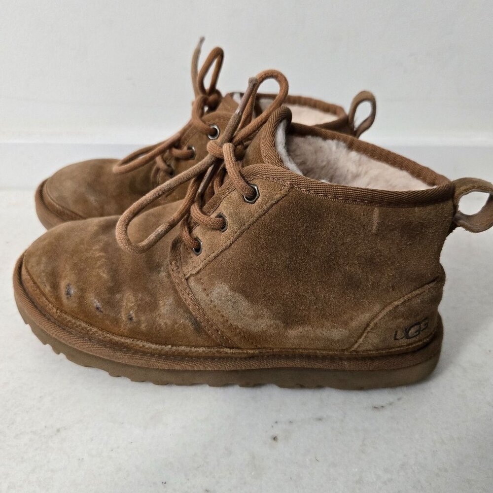 UGG Women's Size 6 Neumel Suede Chestnut Chukka Boots Lace-Up Wool Blend Lined